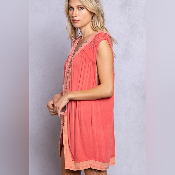 LAST ONE- POL asymmetrical tank - Picture 2 of 4